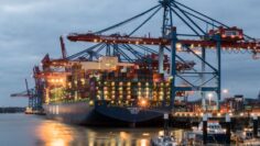 US-Canada Trade War Escalates: Retaliatory Tariffs Spark Consumer Price Hike Fears